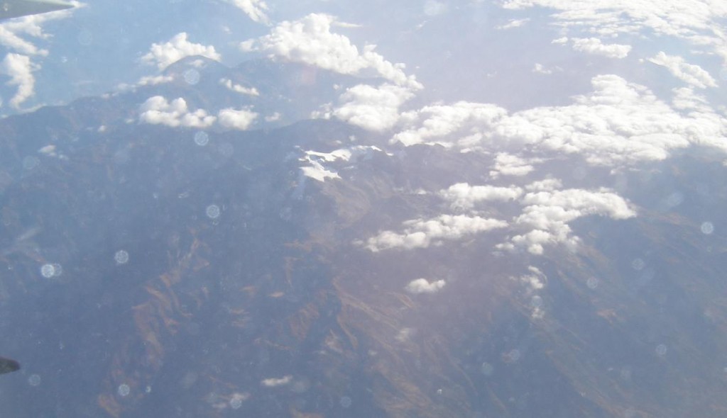 Lia K - Orbs in lucht terugvlucht Peru