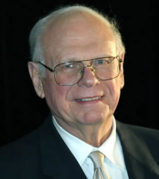 Paul-Hellyer2