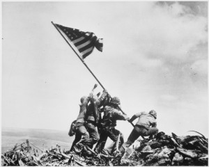 iwo-jima Deze beroemde foto uit de 2e Wereldoorlog is gemaakt op Iwo Jima. Hetzelfde eiland waar de kleine James