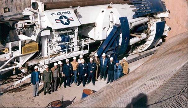 tunnel_boring_machine_2